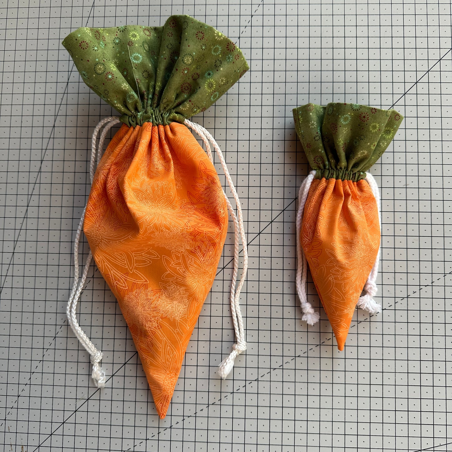 Karotten-Säckchen in zwei Größen, Anleitung inkl. Schnittmuster