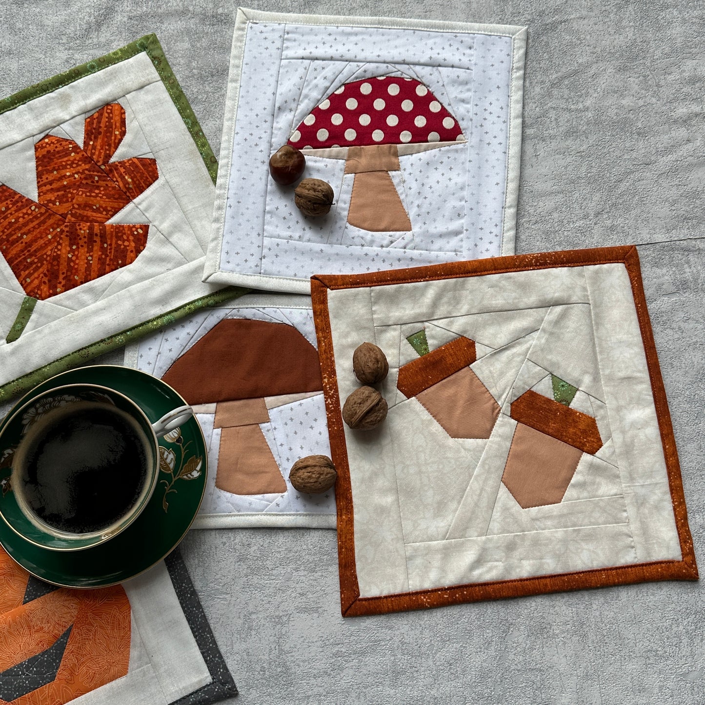 Herbst-Untersetzer (Mug Rugs), FPP, 4 Motive
