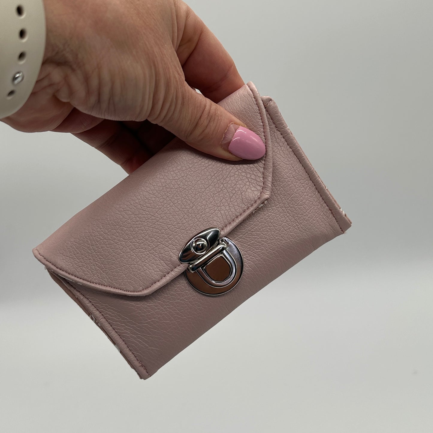 Geldbeutel mit Reißverschluss und Kartenfächer, Anleitung inkl. Schnittmuster