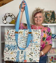Laden Sie das Bild in den Galerie-Viewer, Shopper Paula, die Wandelbare! Nähanleitung inkl. Schablonen